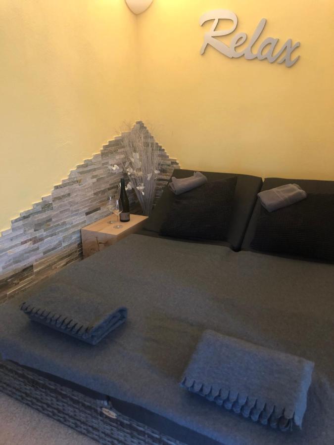 Ferienwohnung Schlossblick - 4 Sterne Sauna Pool Whirlpool Exklusiv Брацнфельс Екстер'єр фото