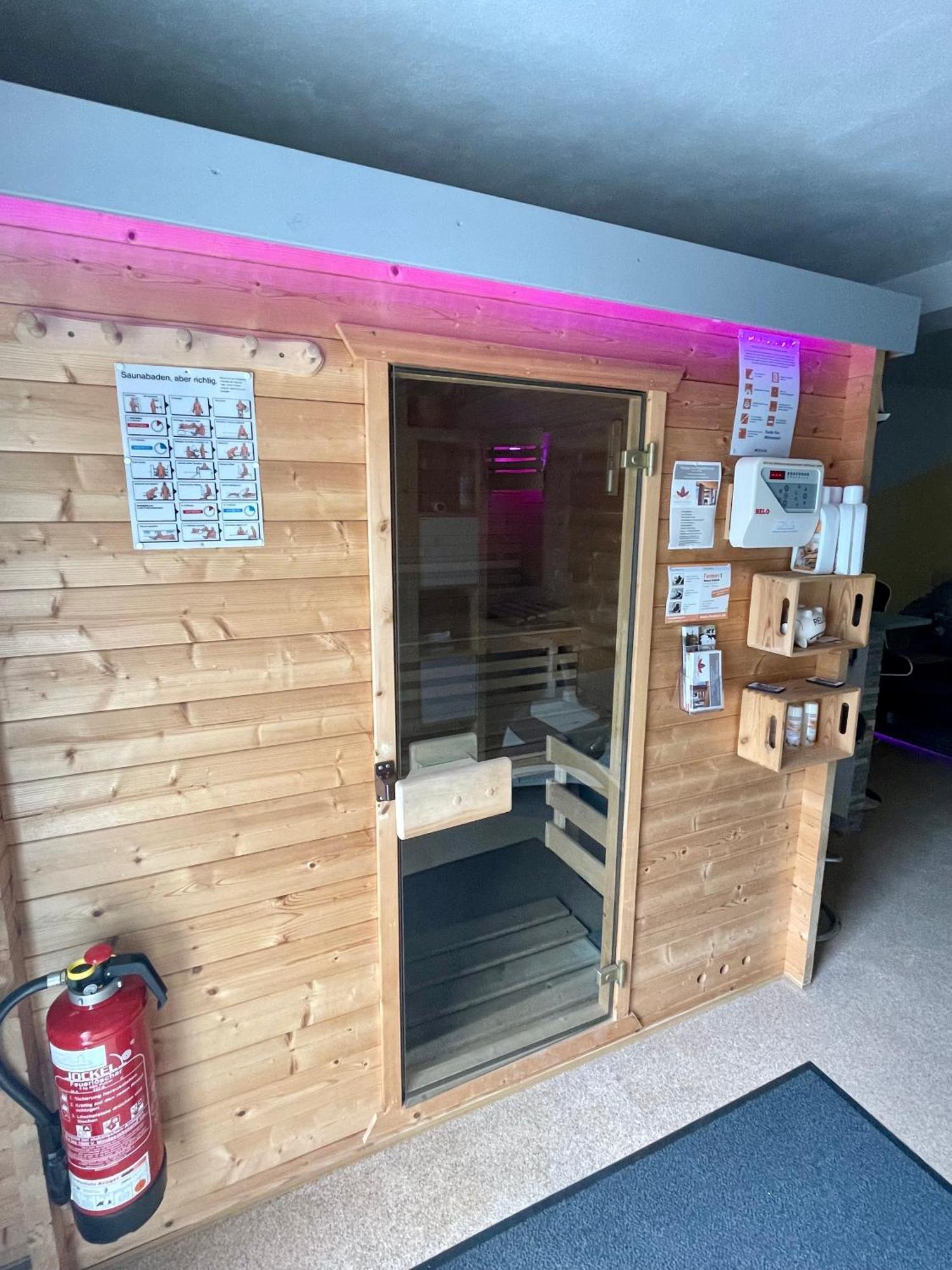 Ferienwohnung Schlossblick - 4 Sterne Sauna Pool Whirlpool Exklusiv Брацнфельс Екстер'єр фото